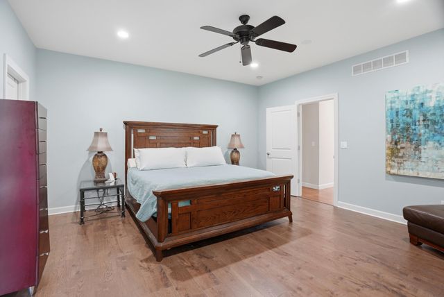2200 CORONA RD, Columbia, MO 65203