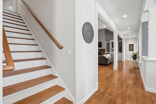 2200 CORONA RD, Columbia, MO 65203