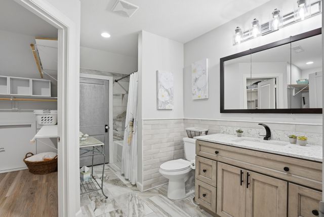 2200 CORONA RD, Columbia, MO 65203