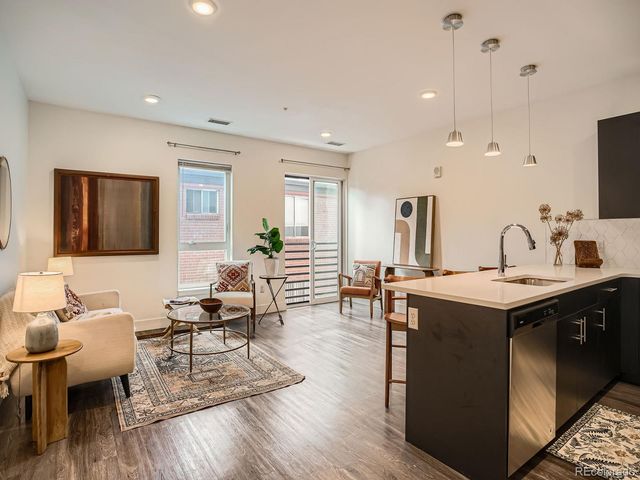 2374 S University Boulevard 205, Denver, CO 80210