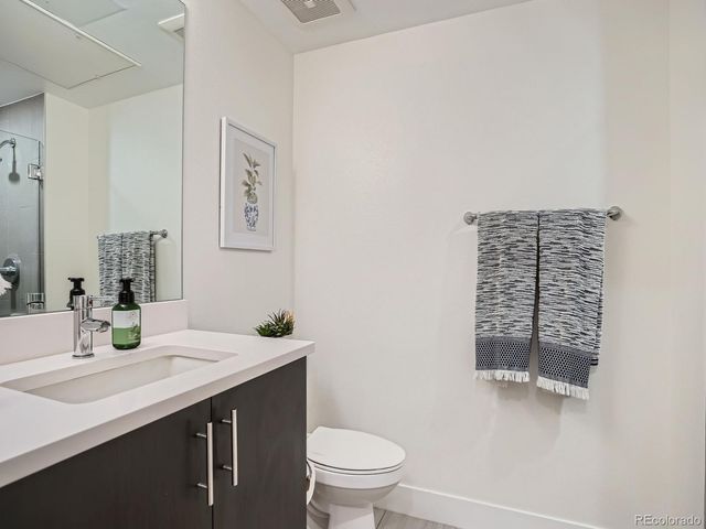 2374 S University Boulevard 205, Denver, CO 80210