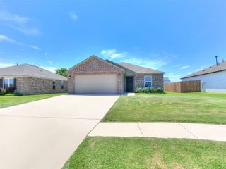 424 SE 7th Place, Newcastle, OK 73065