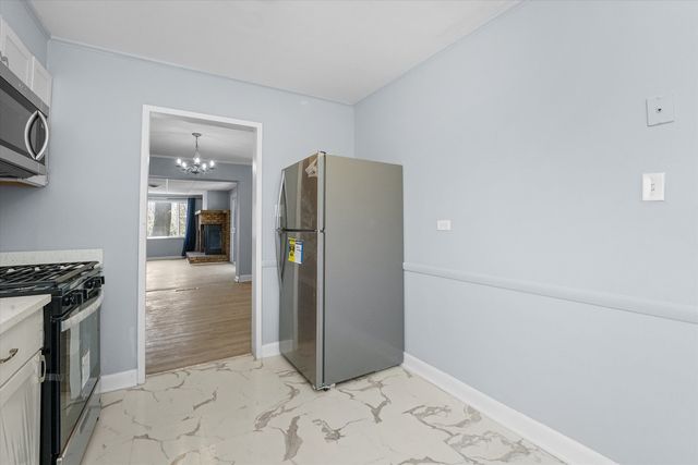 351 Waverly Street, Park Forest, IL 60466