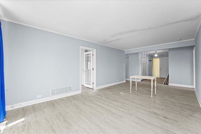 351 Waverly Street, Park Forest, IL 60466