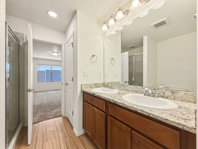 7195 Plaza Central, Santa Fe, NM 87507