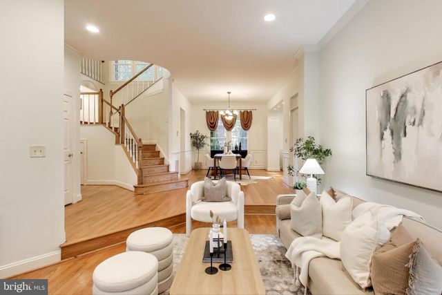 7806 FOX GATE CT, Bethesda, MD 20817