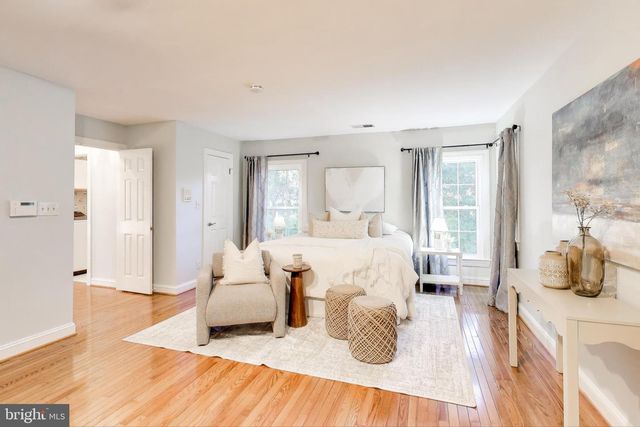 7806 FOX GATE CT, Bethesda, MD 20817