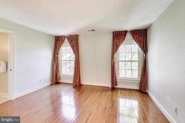 7806 FOX GATE CT, Bethesda, MD 20817