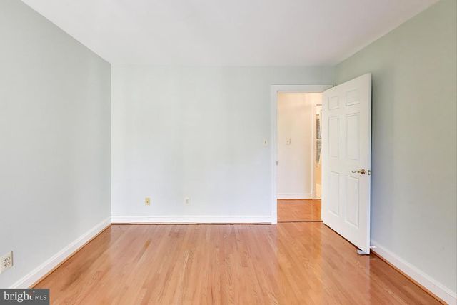 7806 FOX GATE CT, Bethesda, MD 20817