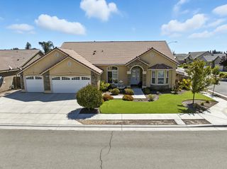2700 7th Avenue, Kingsburg, CA 93631