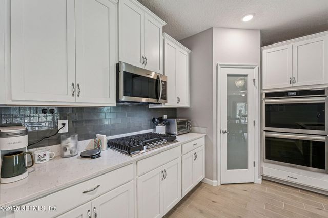 75682 PONDSIDE Lane, Yulee, FL 32097