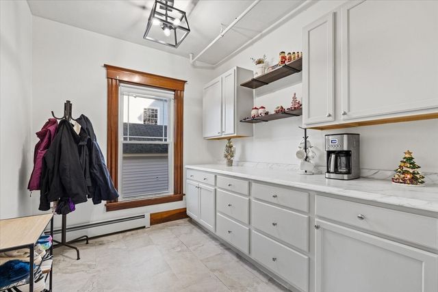 53 Grove St, Winchendon, MA 01475