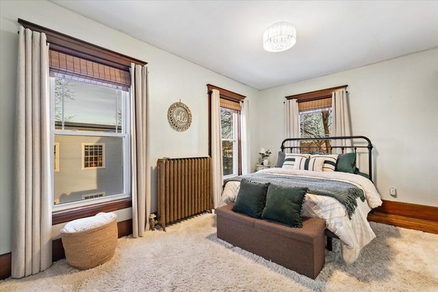 53 Grove St, Winchendon, MA 01475