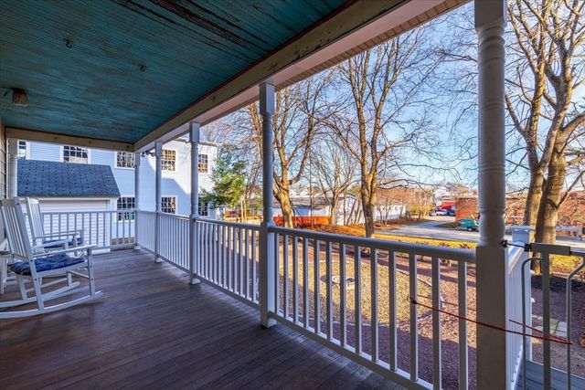 53 Grove St, Winchendon, MA 01475