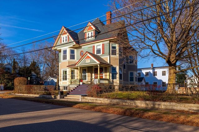 53 Grove St, Winchendon, MA 01475