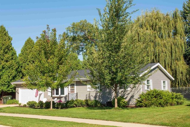 830 Jerico Lane, Sun Prairie, WI 53590