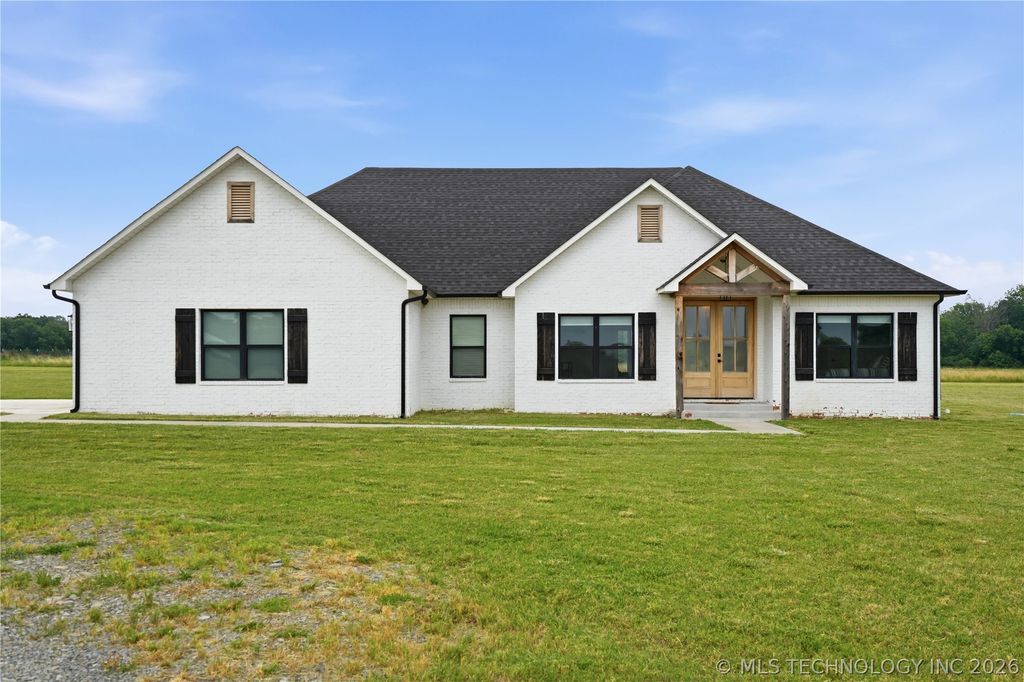9862 N 49th Street East, Wagoner, OK 74467