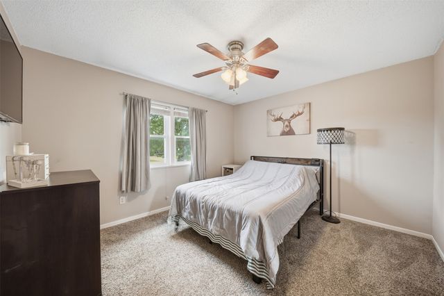 1006 Lincoln Street SE, Bondurant, IA 50035