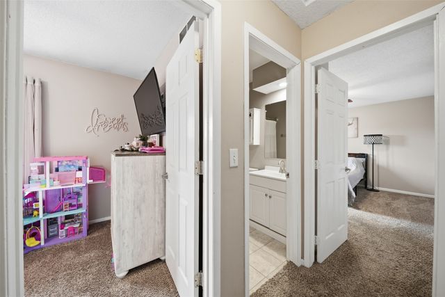1006 Lincoln Street SE, Bondurant, IA 50035