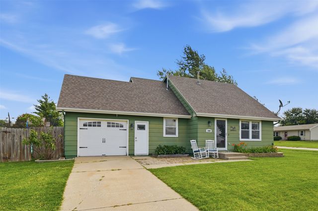 1006 Lincoln Street SE, Bondurant, IA 50035