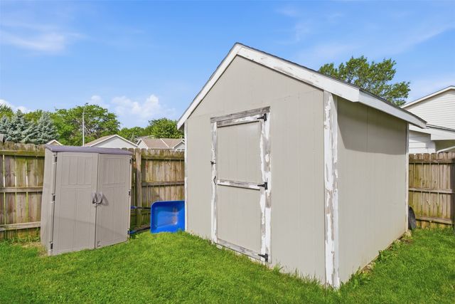 1006 Lincoln Street SE, Bondurant, IA 50035