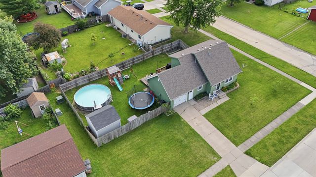 1006 Lincoln Street SE, Bondurant, IA 50035