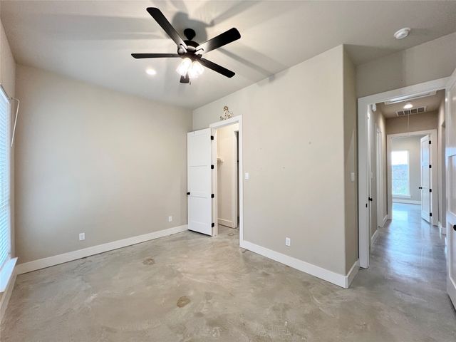 1141 Veal Station Road, Weatherford, TX 76085