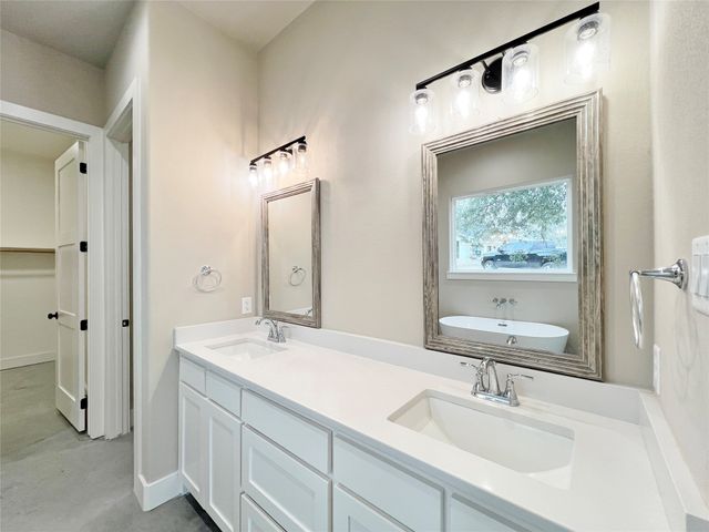 1141 Veal Station Road, Weatherford, TX 76085