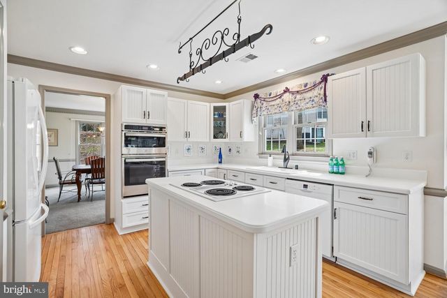 9783 DIVERSIFIED LN, Ellicott City, MD 21042