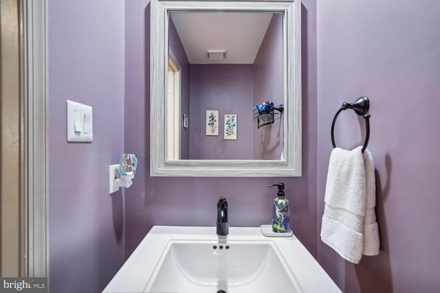 9783 DIVERSIFIED LN, Ellicott City, MD 21042