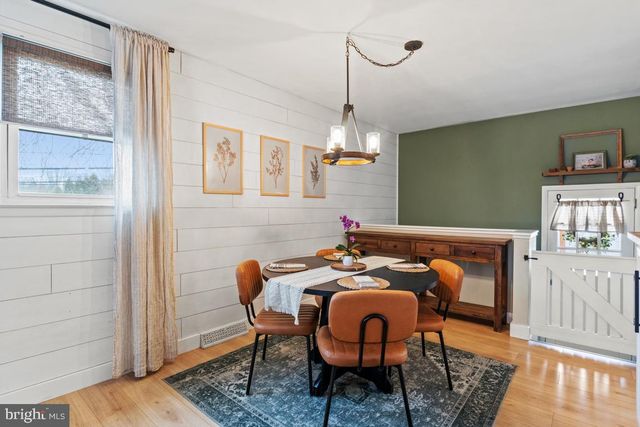 607 S CHUBB DR, Doylestown, PA 18901