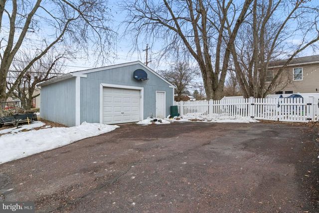 607 S CHUBB DR, Doylestown, PA 18901