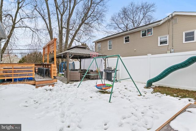 607 S CHUBB DR, Doylestown, PA 18901