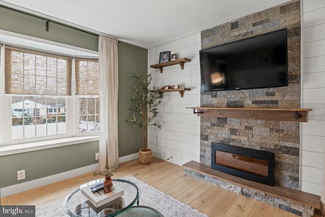 607 S CHUBB DR, Doylestown, PA 18901