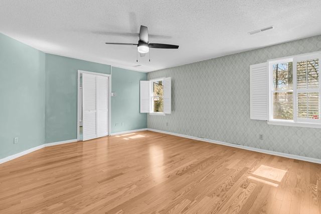 104 Dresden Drive, Goose Creek, SC 29445