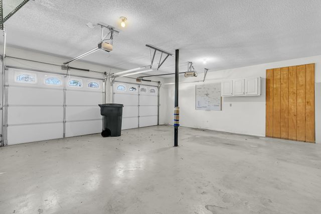 104 Dresden Drive, Goose Creek, SC 29445