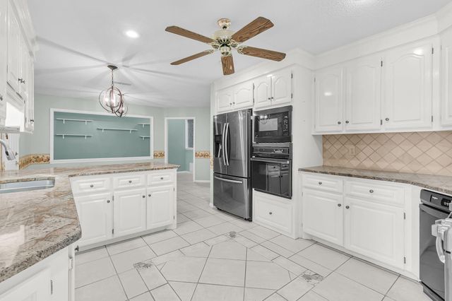 104 Dresden Drive, Goose Creek, SC 29445