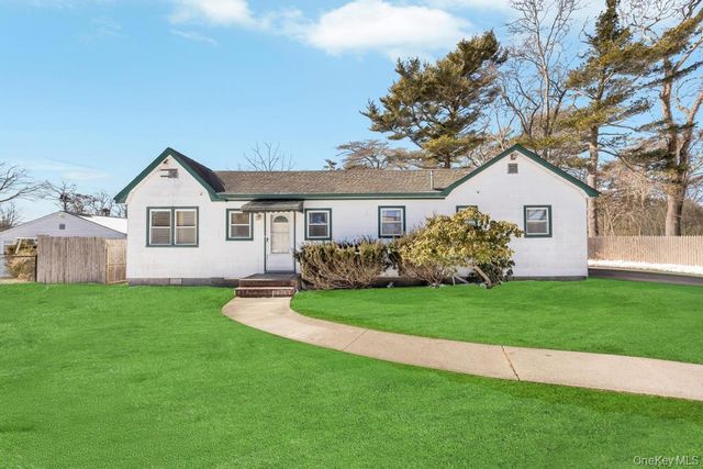 114 Monroe Drive, Mastic Beach, NY 11951