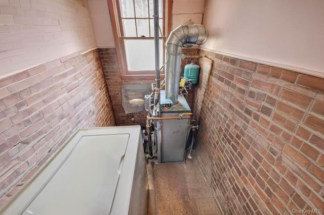 114 Monroe Drive, Mastic Beach, NY 11951