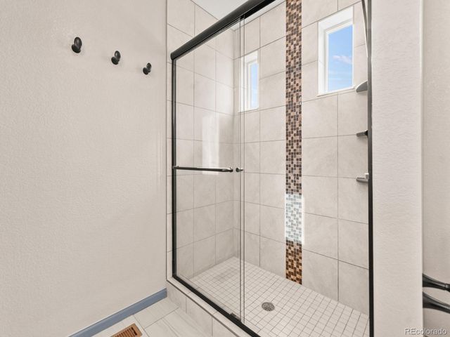 231 S Old Hammer Court, Aurora, CO 80018