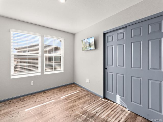 231 S Old Hammer Court, Aurora, CO 80018