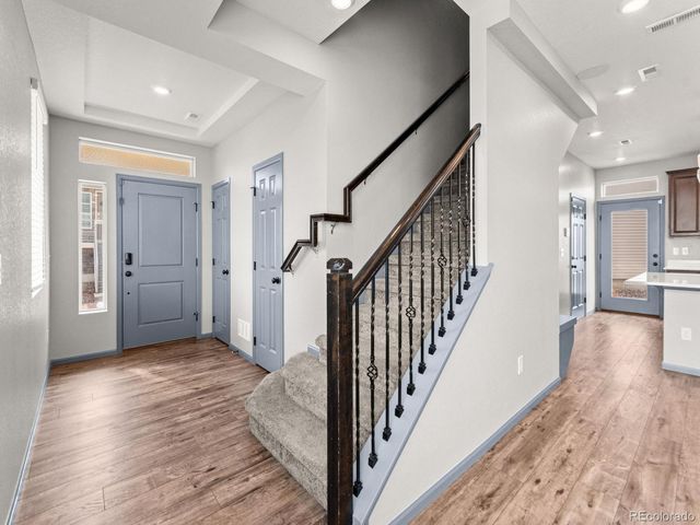 231 S Old Hammer Court, Aurora, CO 80018