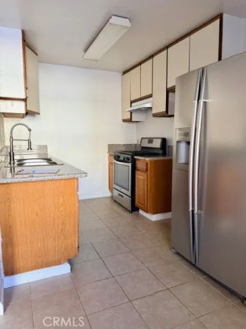 1180 Crenshaw 111, Los Angeles, CA 90019