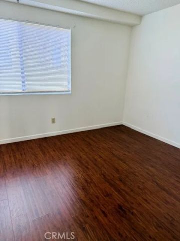 1180 Crenshaw 111, Los Angeles, CA 90019