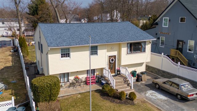 132 Wyman Avenue, Huntington Station, NY 11746