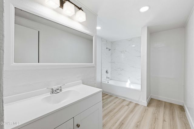 3524 E Avenue R Spc 243, Palmdale, CA 93550