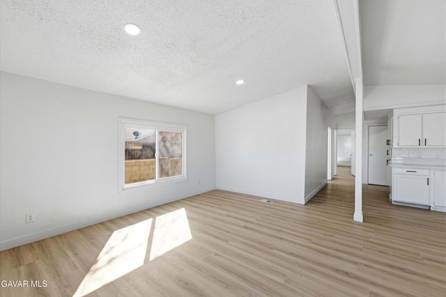 3524 E Avenue R Spc 243, Palmdale, CA 93550