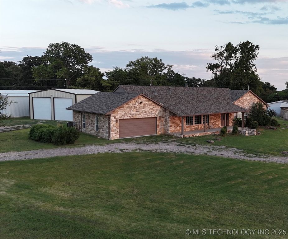 14259 Weaver, Kingston, OK 73439