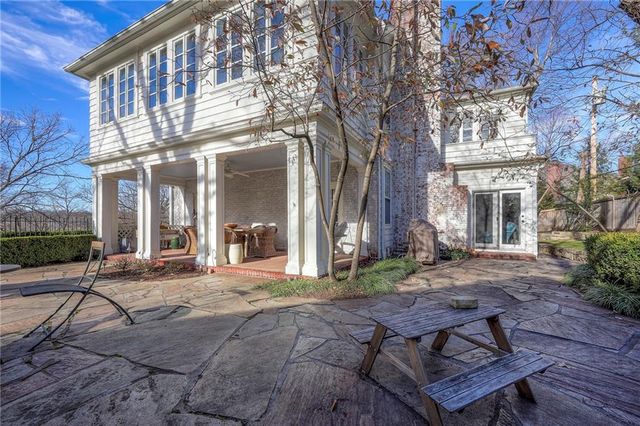 5515 High Drive, Mission Hills, KS 66208