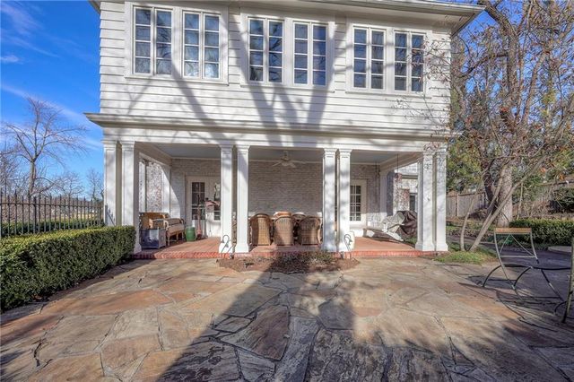 5515 High Drive, Mission Hills, KS 66208